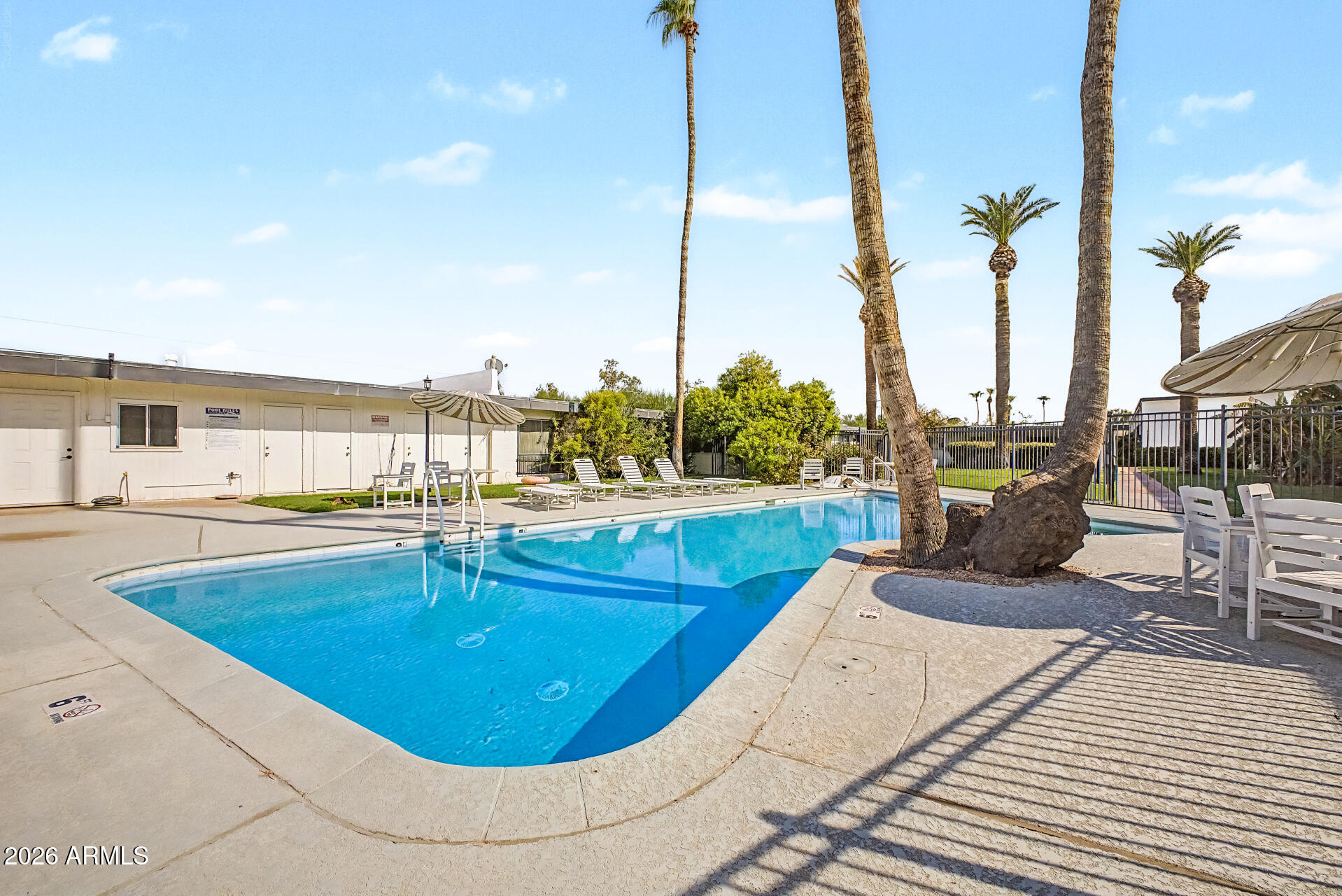 3270 E CAMELBACK Road 114, Phoenix, AZ 85018