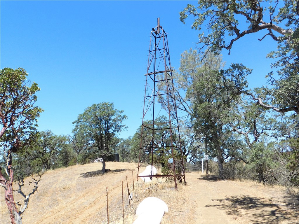 997 Watertrough Rd