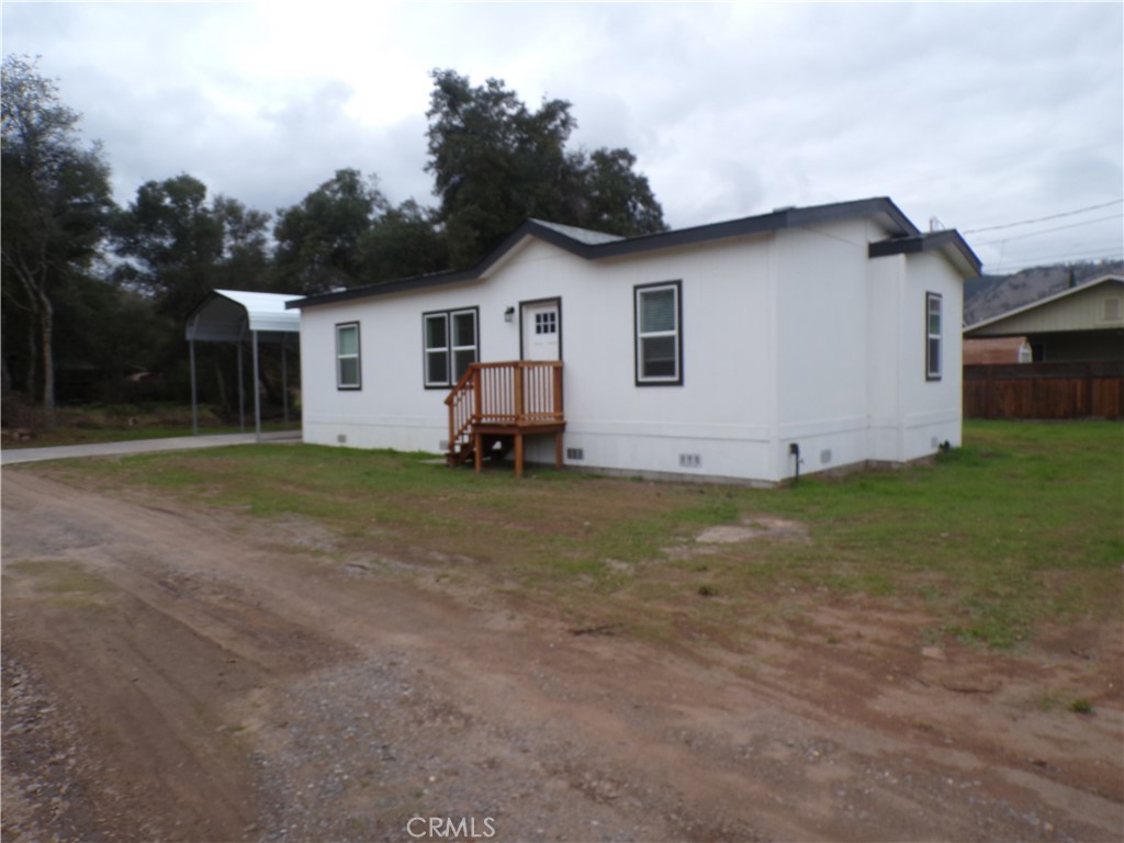 13586 Fair Oak