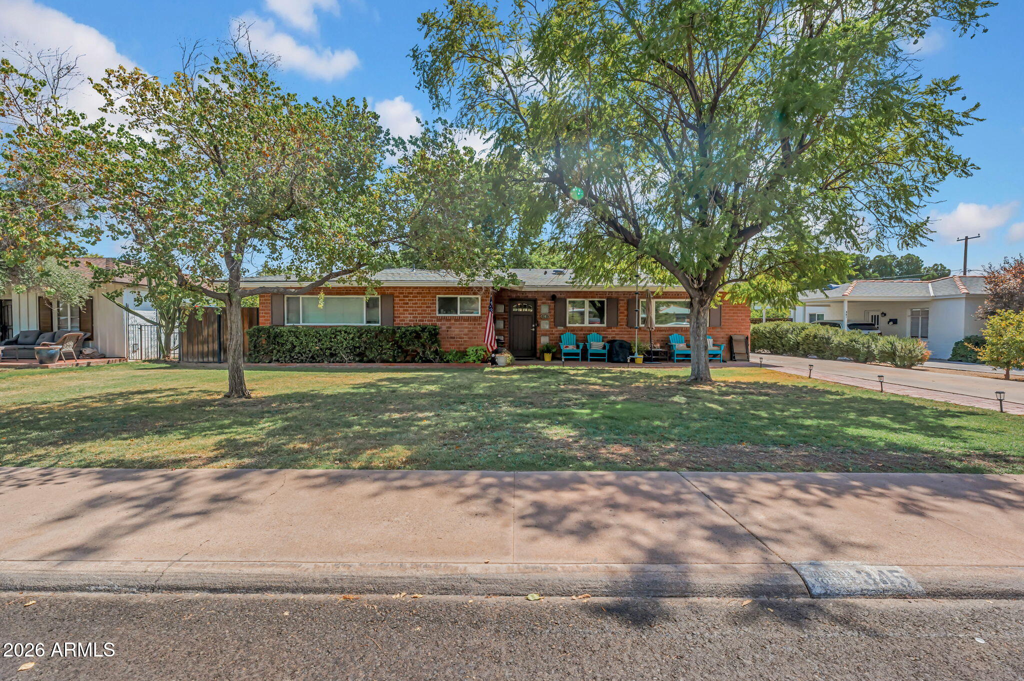 345 E ORANGE Drive, Phoenix, AZ 85012