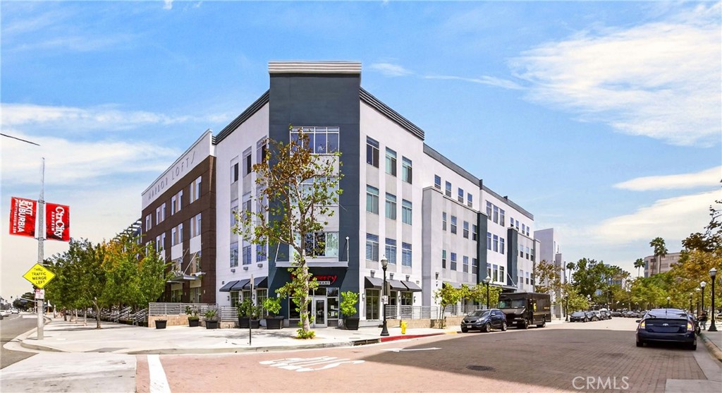 435 W Center Street 316
