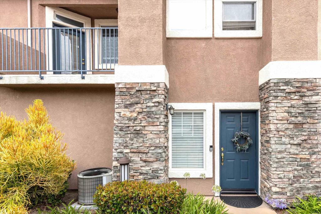 9615 W Canyon 1