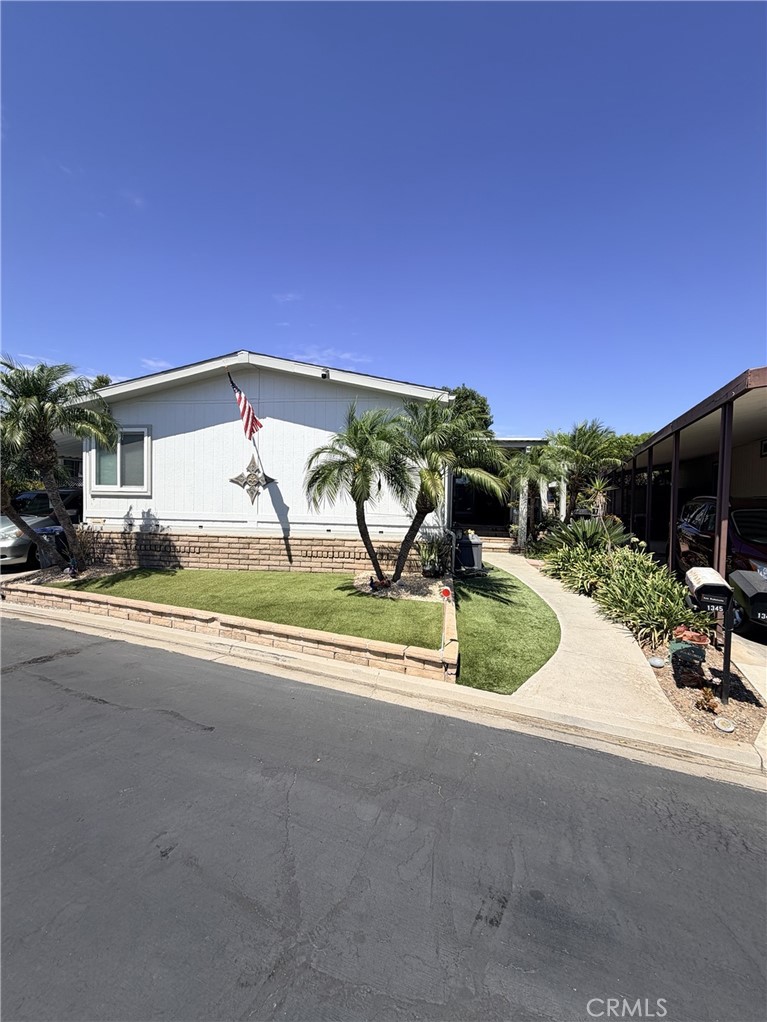 1345 Summer Lake Circle 127