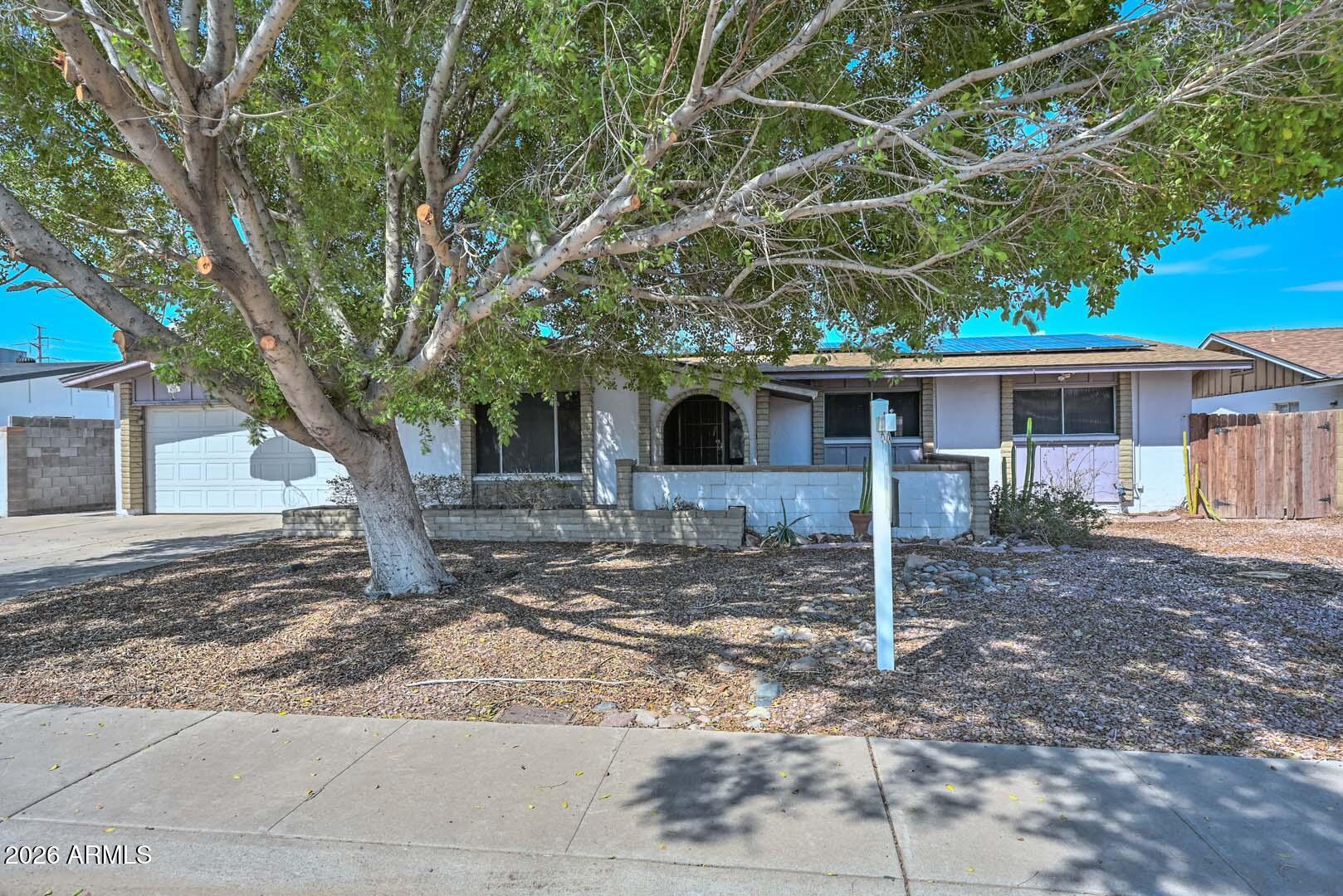 11840 N 49TH Avenue, Glendale, AZ 85304