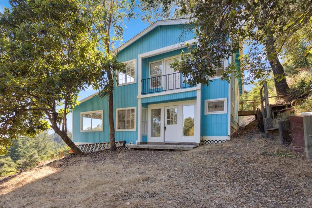 520 Laguna