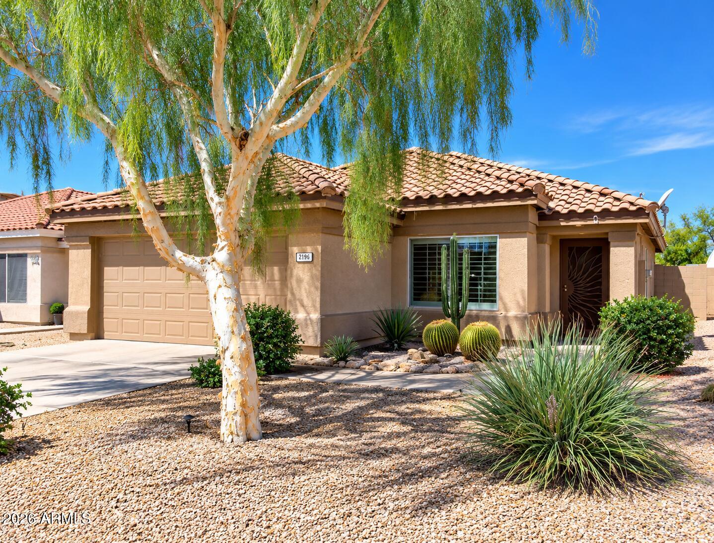 2196 S LAWTHER Drive, Apache Junction, AZ 85120