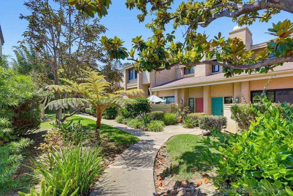 3249 Caminito Eastbluff 31