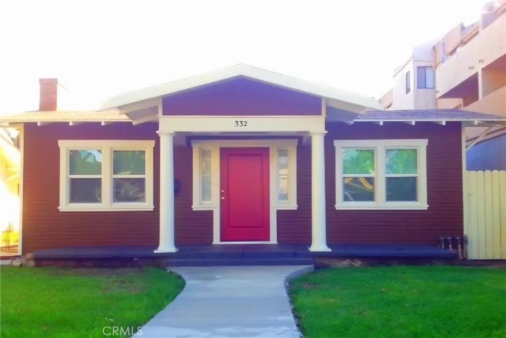 328 W California