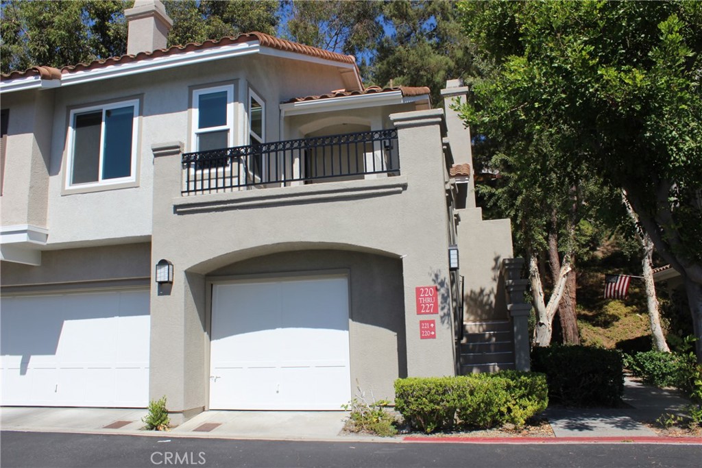 221 California Court