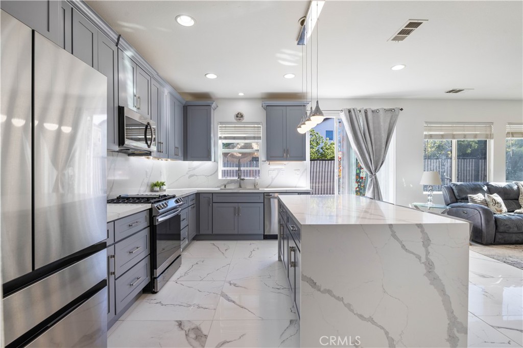 25090 Acorn Court