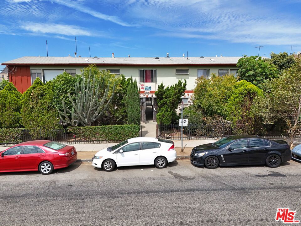1211 N New Hampshire Avenue
