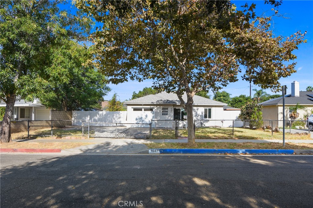1647 S Huntington Street
