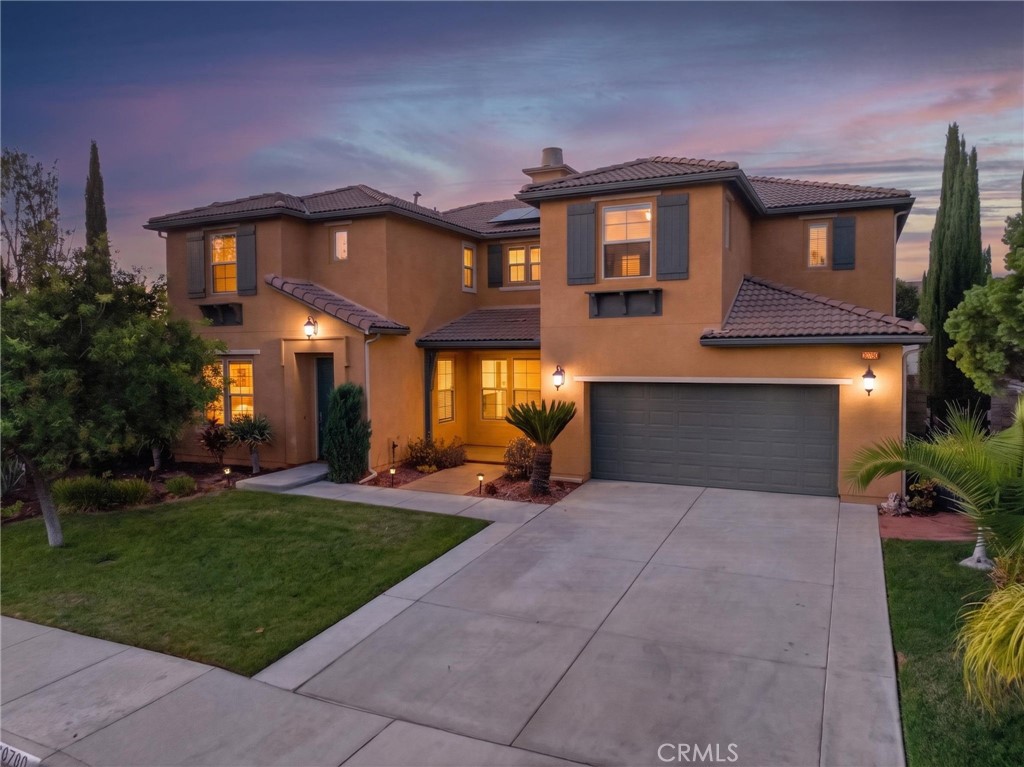 30780 Olympia Rose