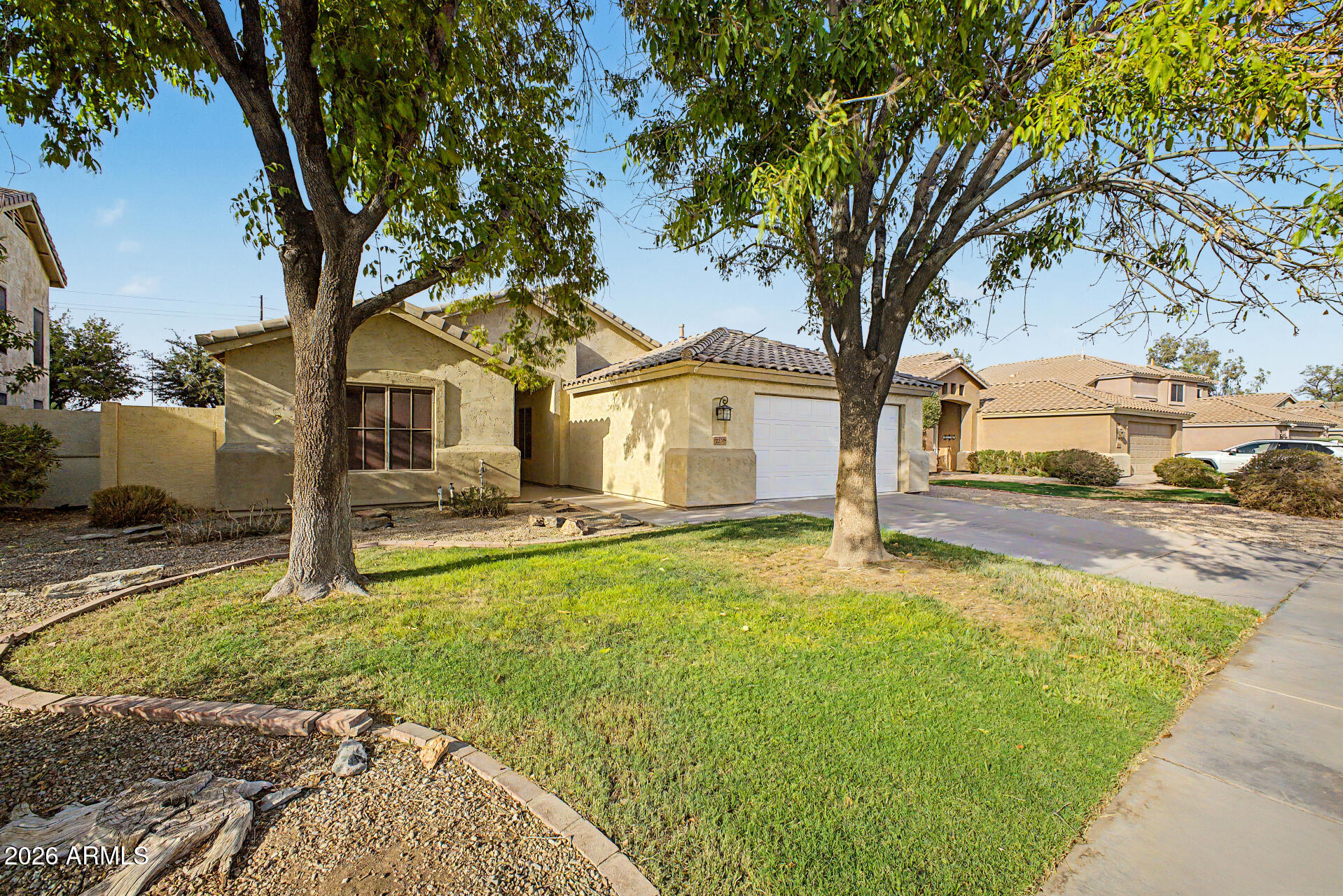 2250 E AUGUSTA Avenue, Chandler, AZ 85249