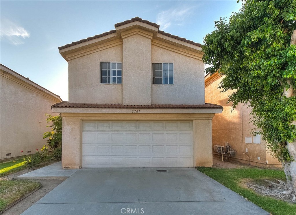 3701 Summer Lane