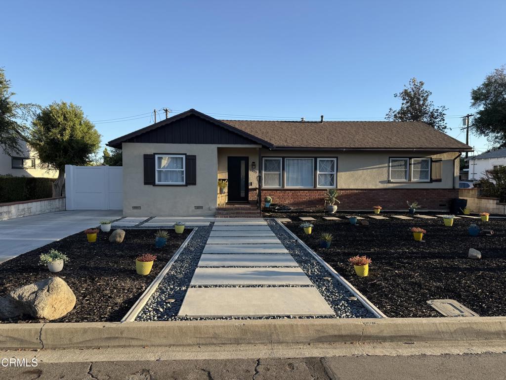 1075 Chevron Court