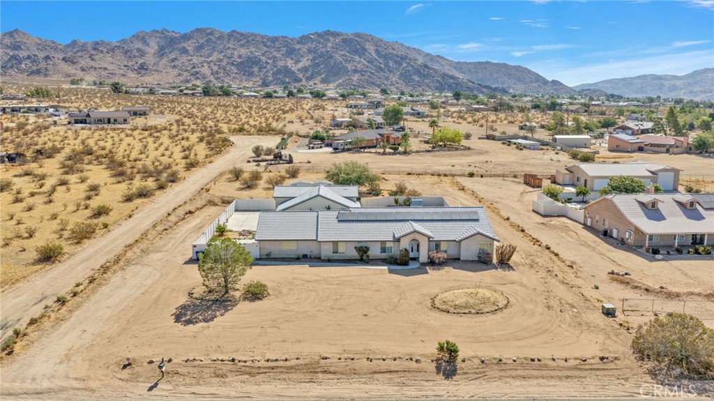 17389 Central Road