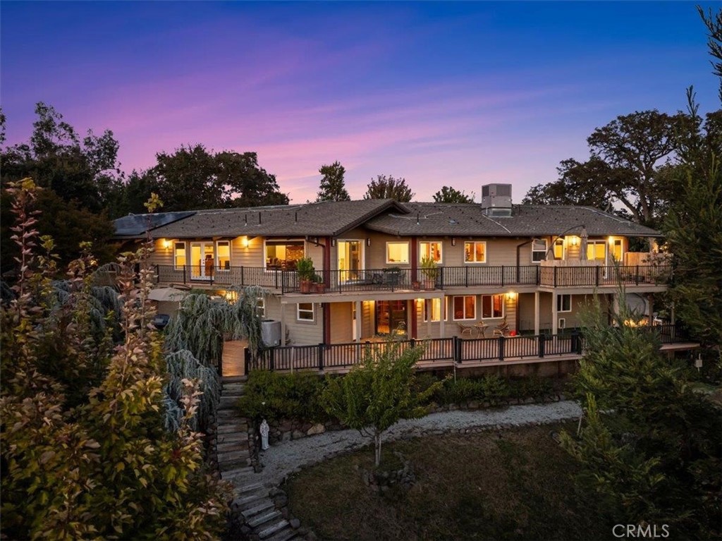 14807 Hilltop Drive