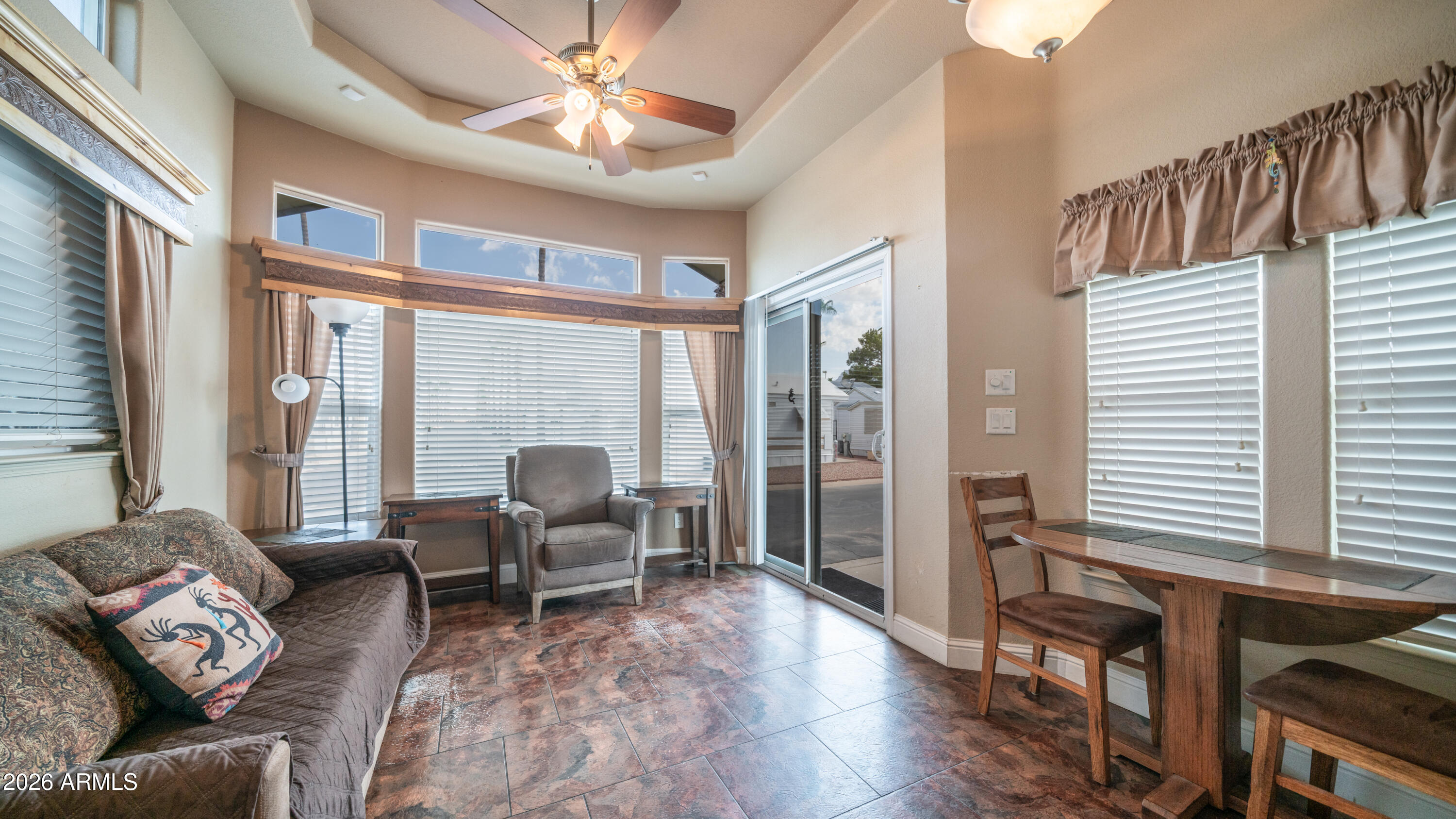 1076 Orecart Drive 1076, Apache Junction, AZ 85119
