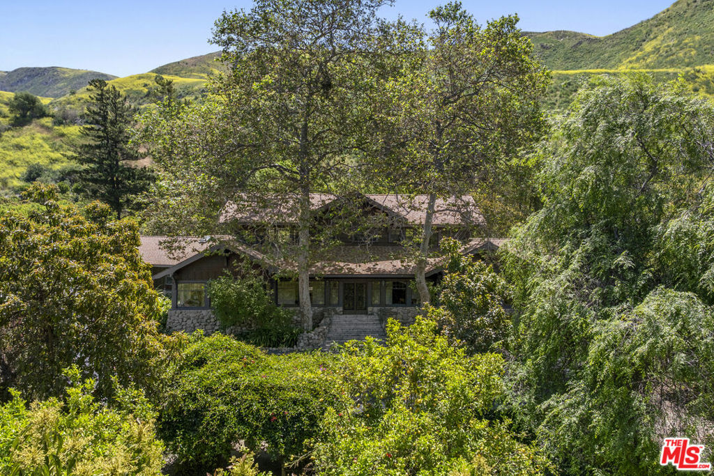 15454 S Mountain Road