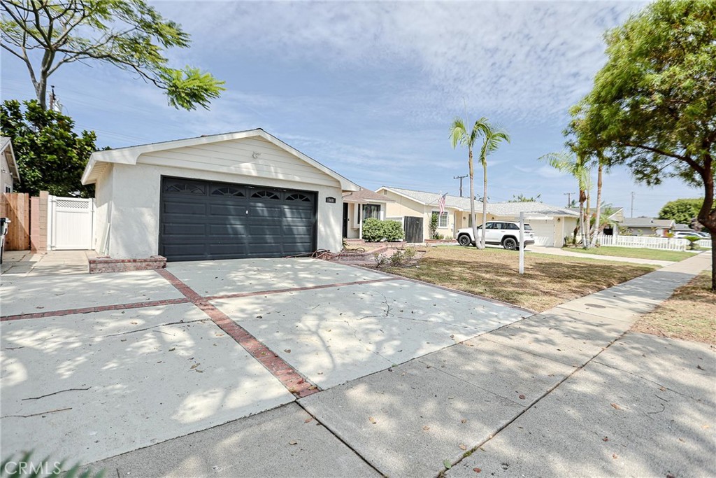 15611 Toway