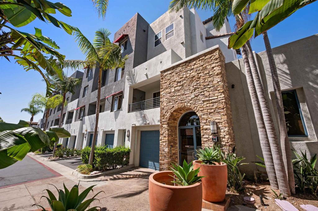 1241 Santa Cora Avenue 330