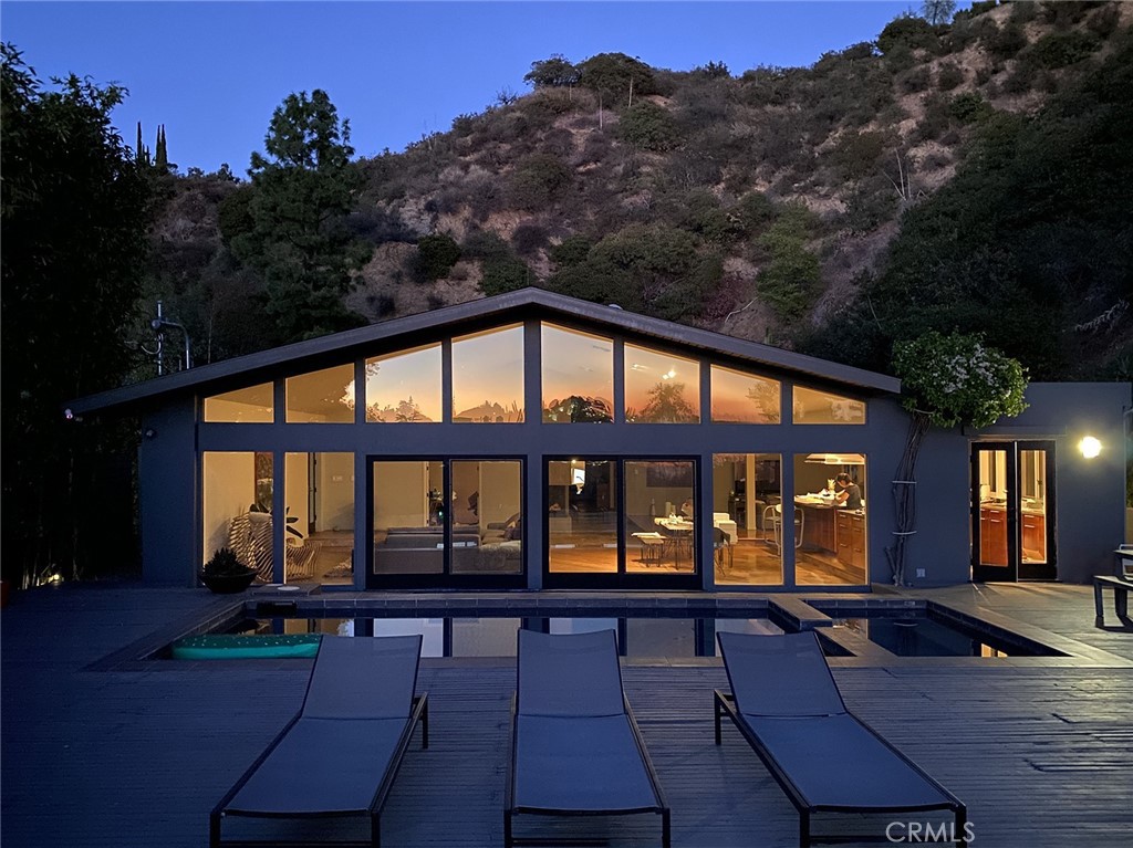 2420 Bowmont Drive