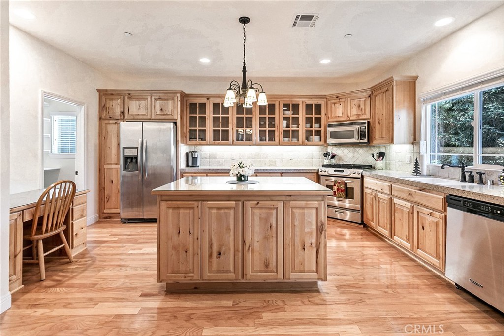 27376 Pinewood Drive