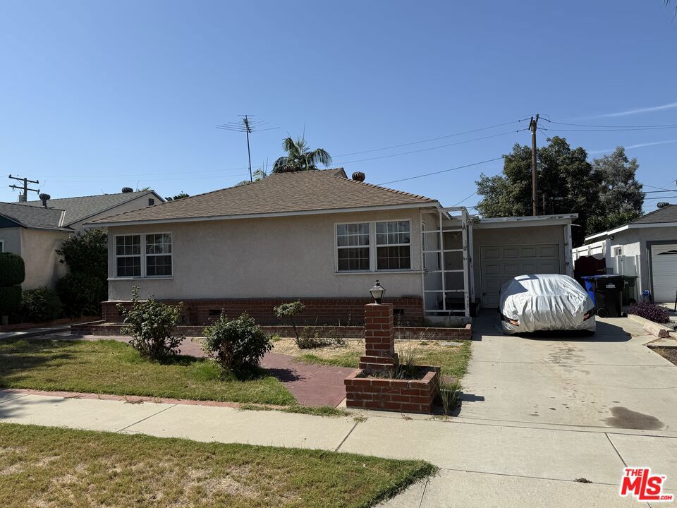 11308 Maxine Street