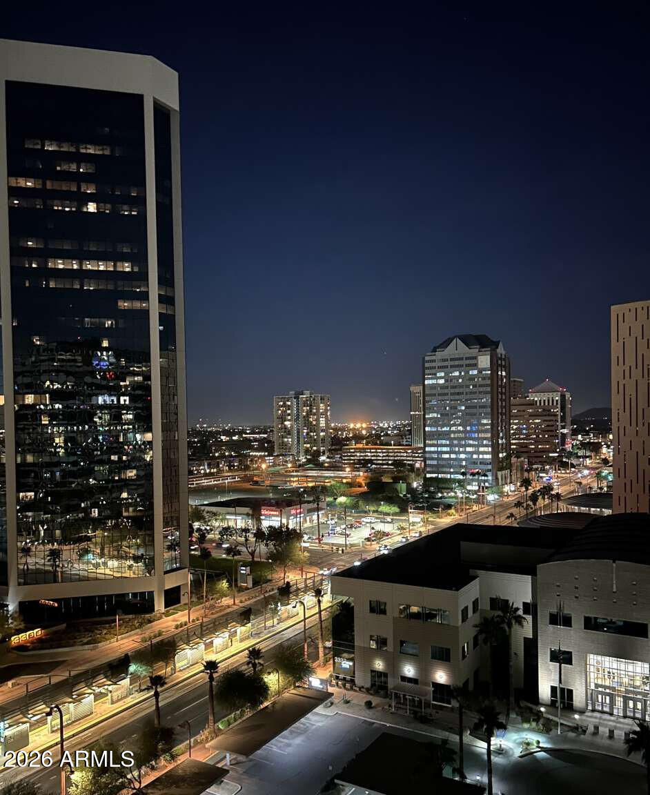1 E LEXINGTON Avenue 1004, Phoenix, AZ 85012