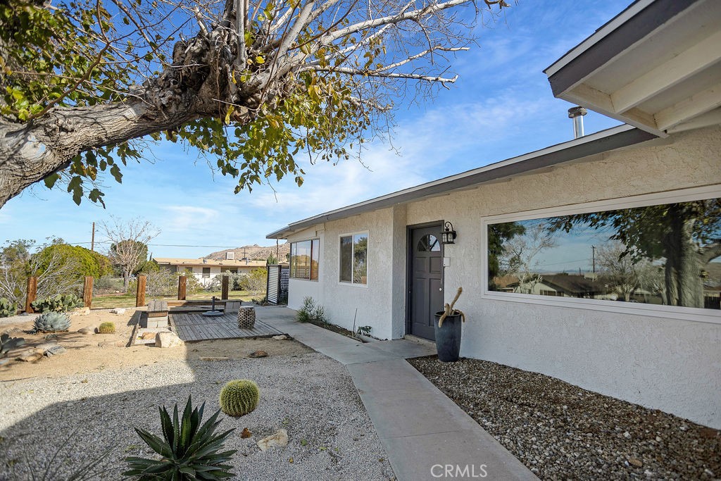 61537 Valley View Drive