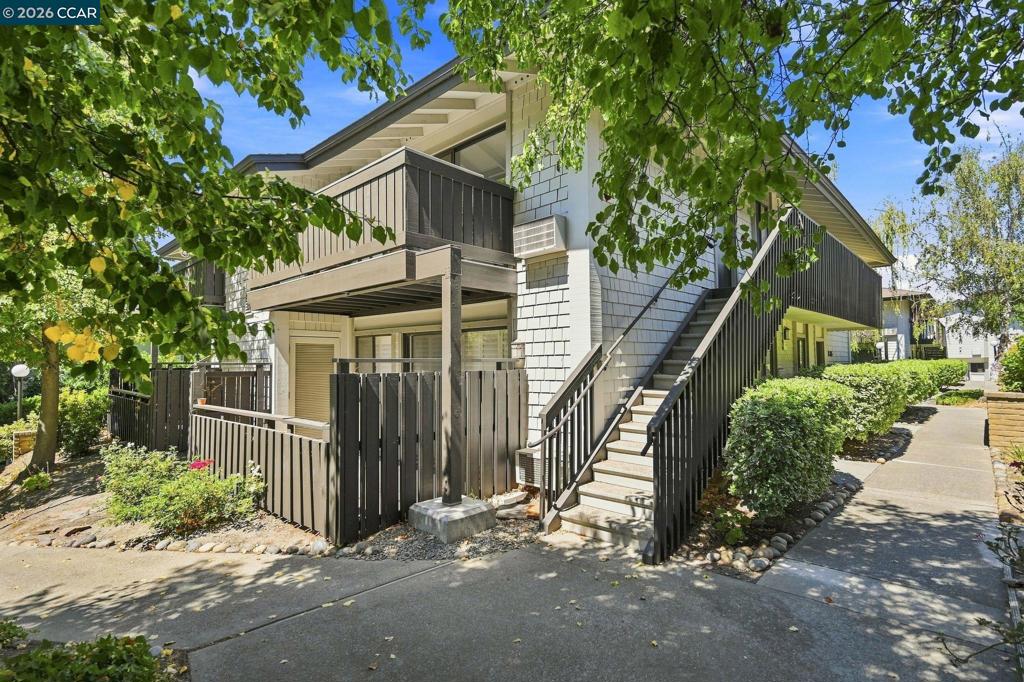 1435 Marchbanks 7