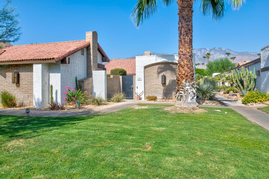 2367 Miramonte Circle W C