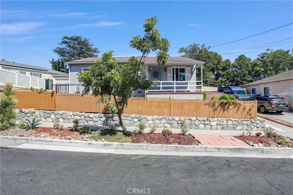 4308 Cloud Avenue