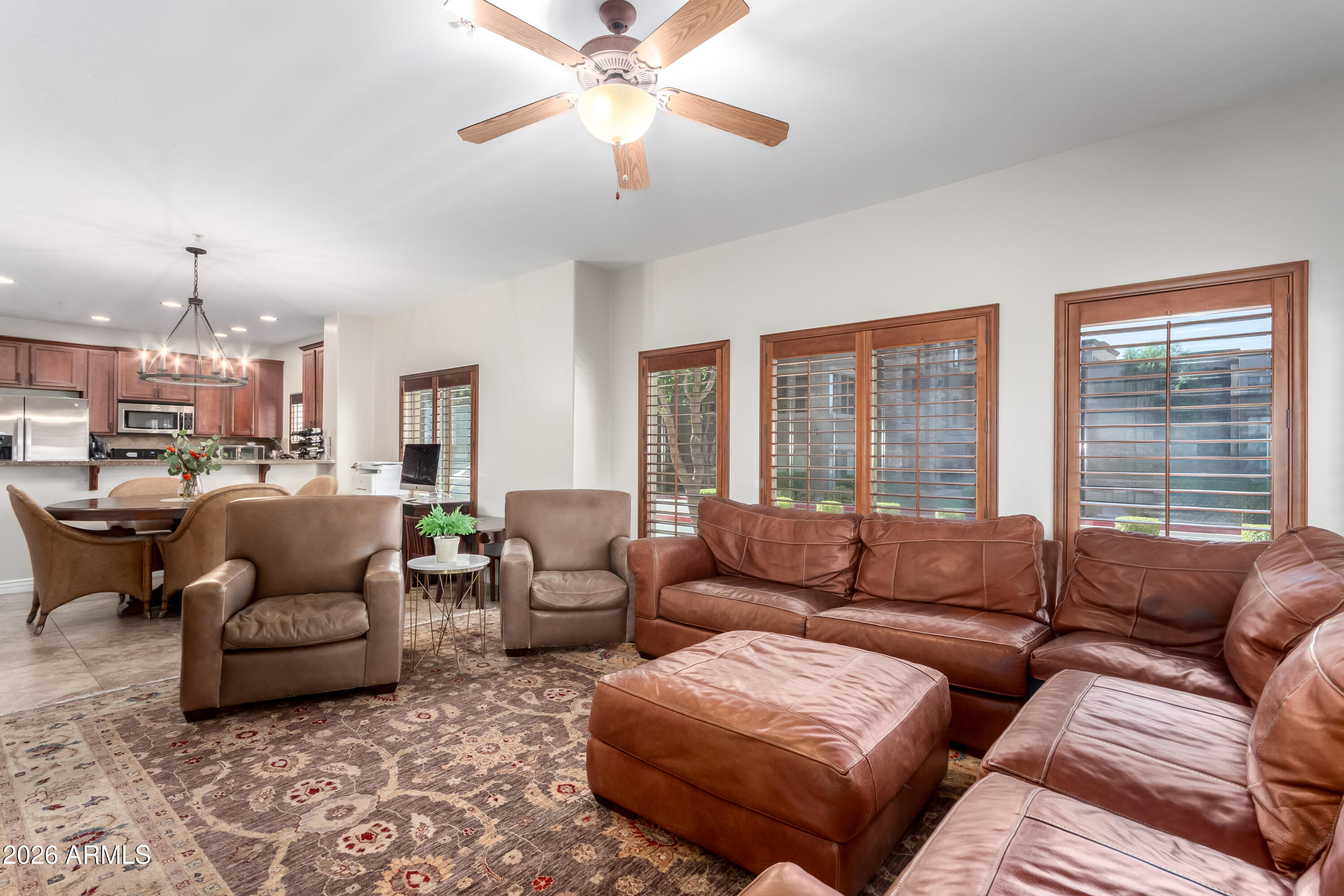 5450 E DEER VALLEY Drive 1217, Phoenix, AZ 85054
