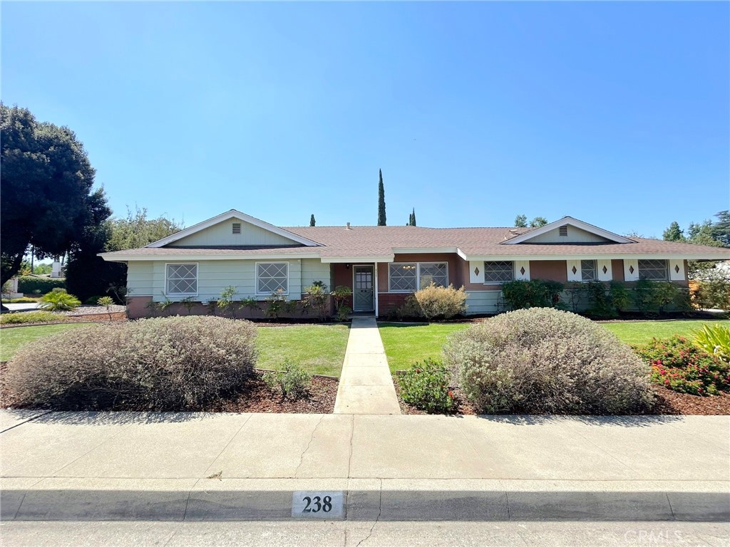 238 E Sunset Avenue N