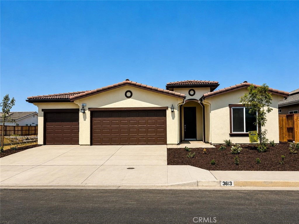 3813 Via Capitola