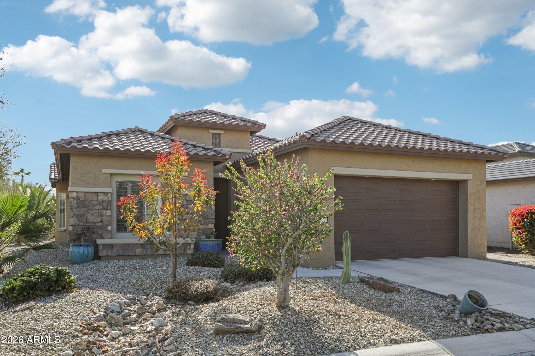 16929 W CAMBRIDGE Avenue, Goodyear, AZ 85395