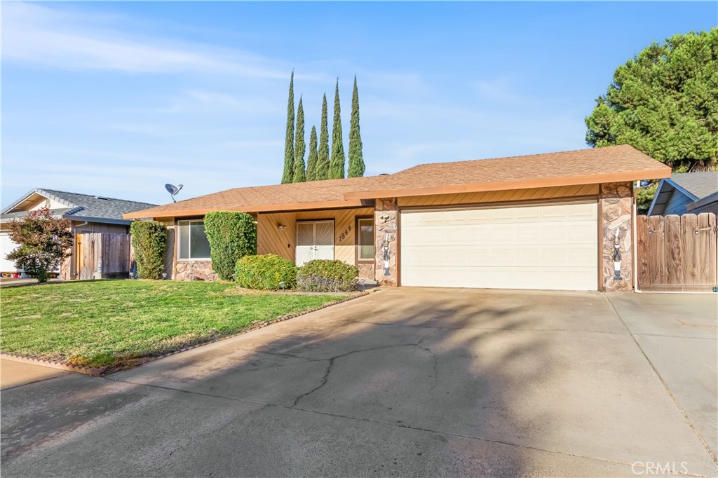1844 Sierra Madre Drive