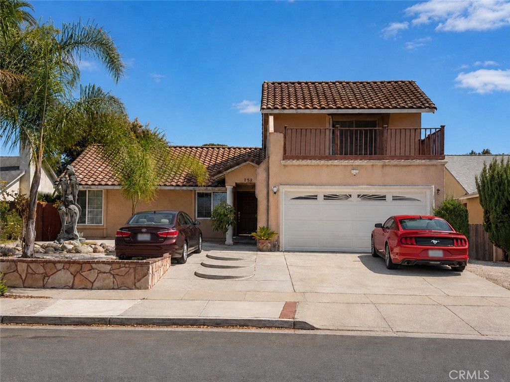 252 Martinvale