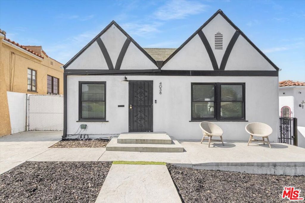 4038 W 59th Place