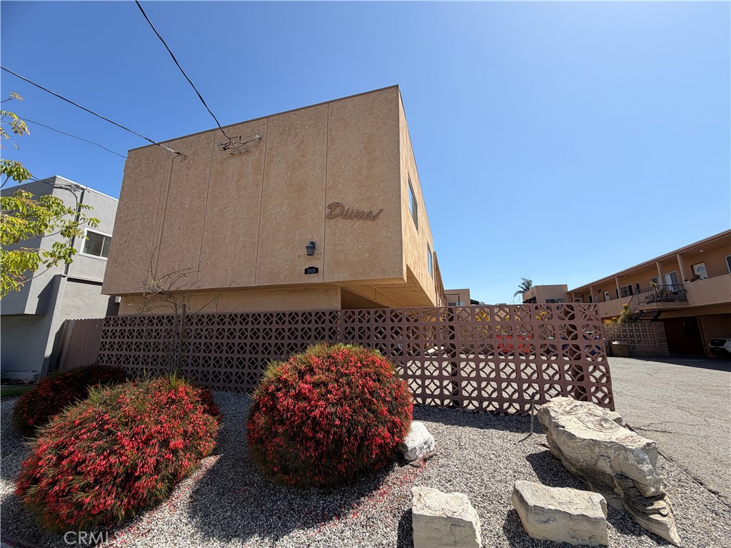 21024 Reynolds Drive 5