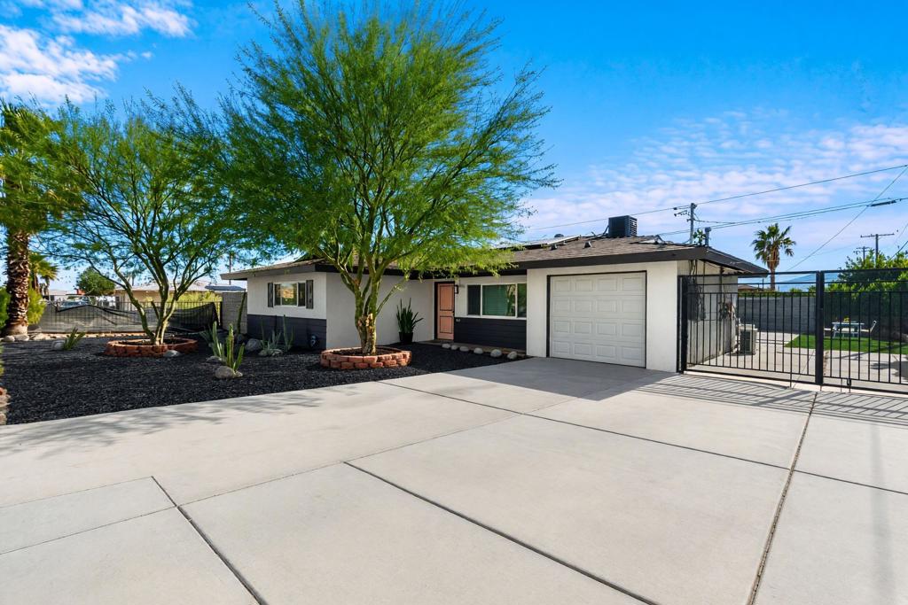 359 W Bon Air Drive