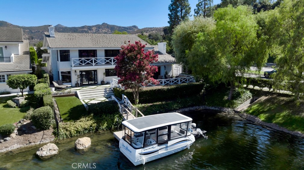 3701 Capstan Circle