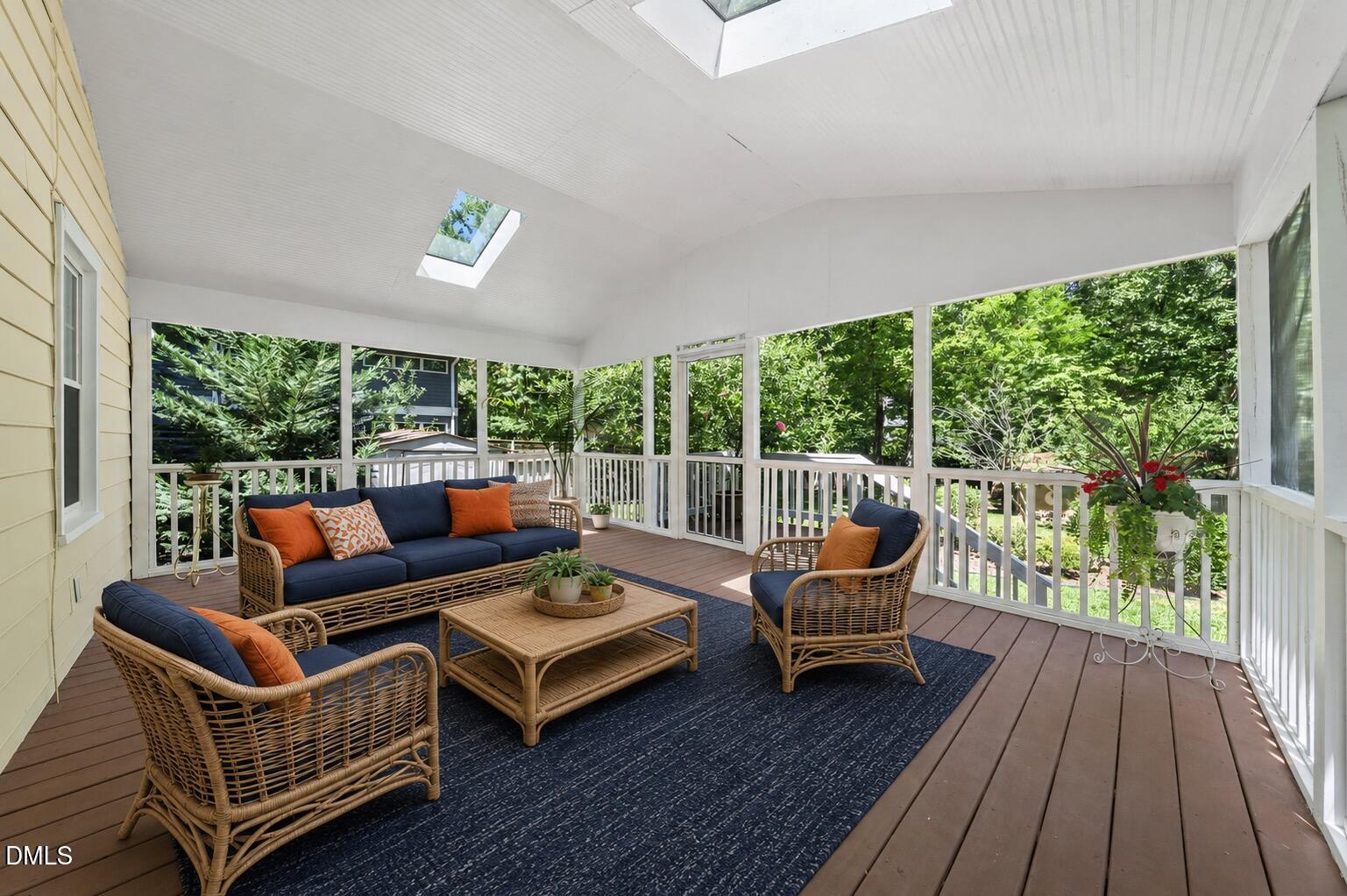 721 Tinkerbell Road, Chapel Hill, NC 27517