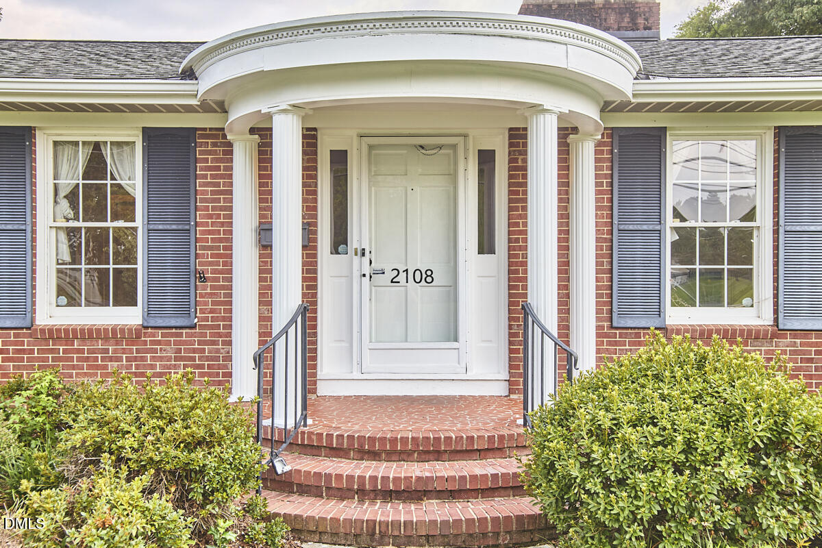 2108 Edgewood Avenue, Burlington, NC 27215