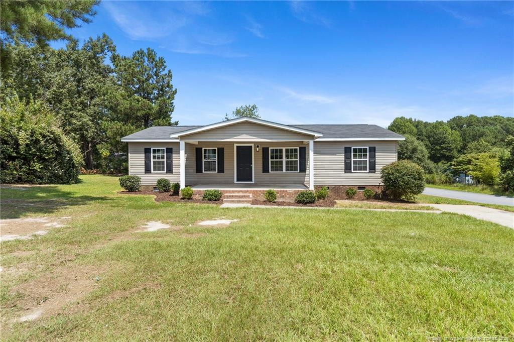 14 Tryon Court, Spring Lake, NC 28390