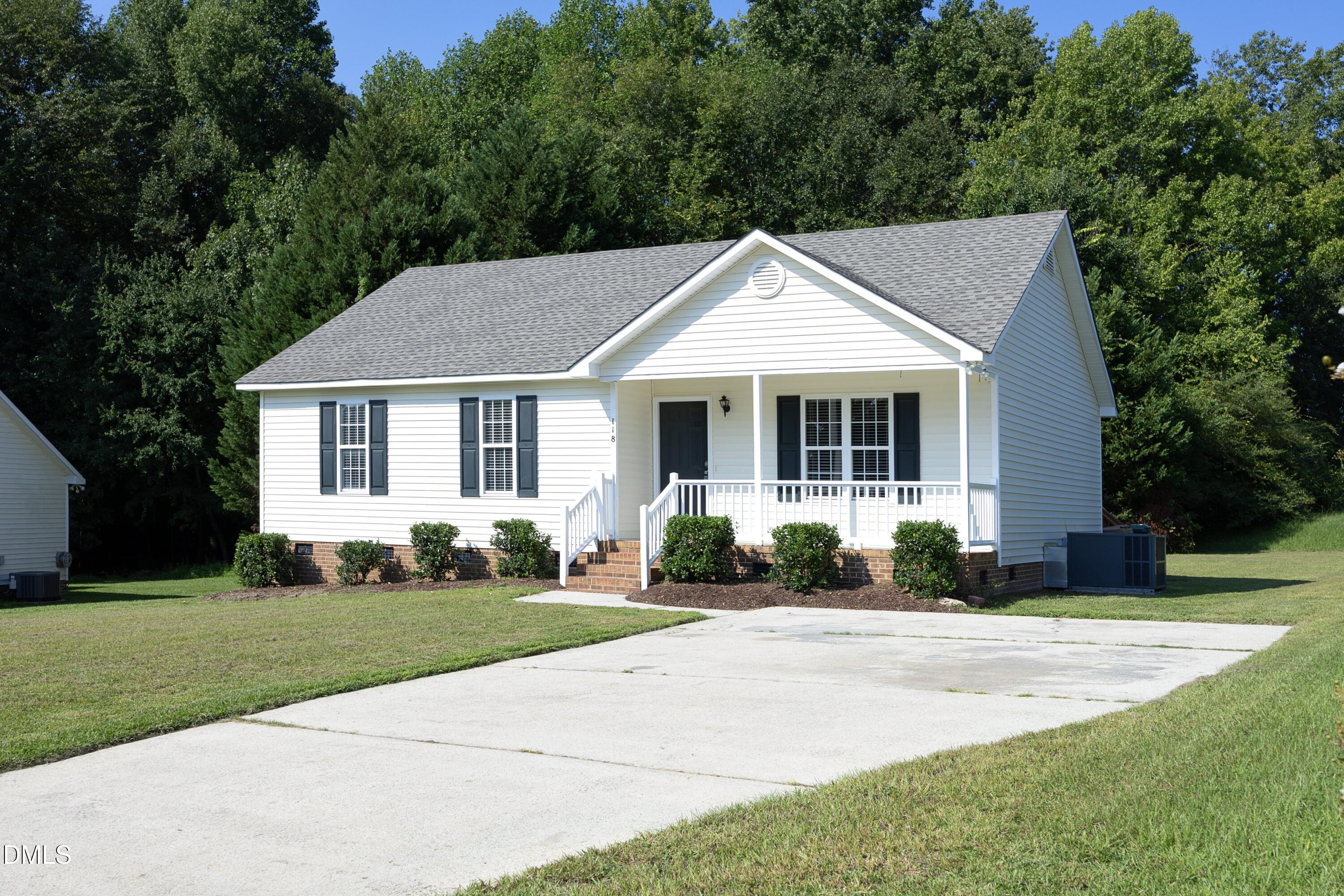 118 Mckenzie Circle, Clayton, NC 27520