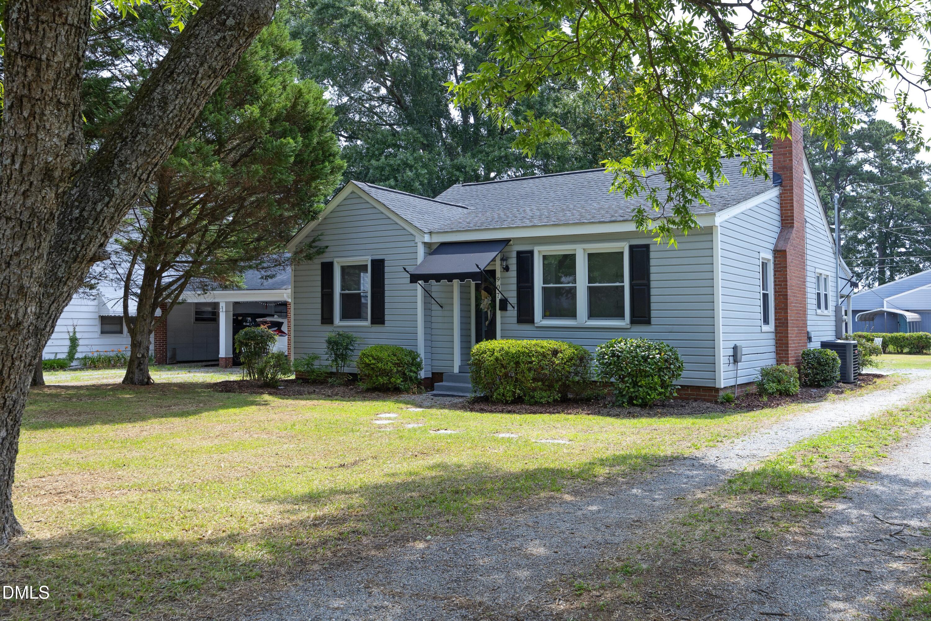 907 S 2nd Street, Smithfield, NC 27577