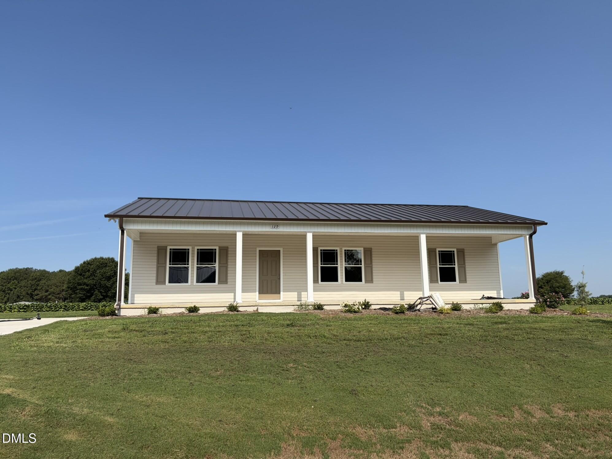 129 Jacobs Ridge Drive, Four Oaks, NC 27524